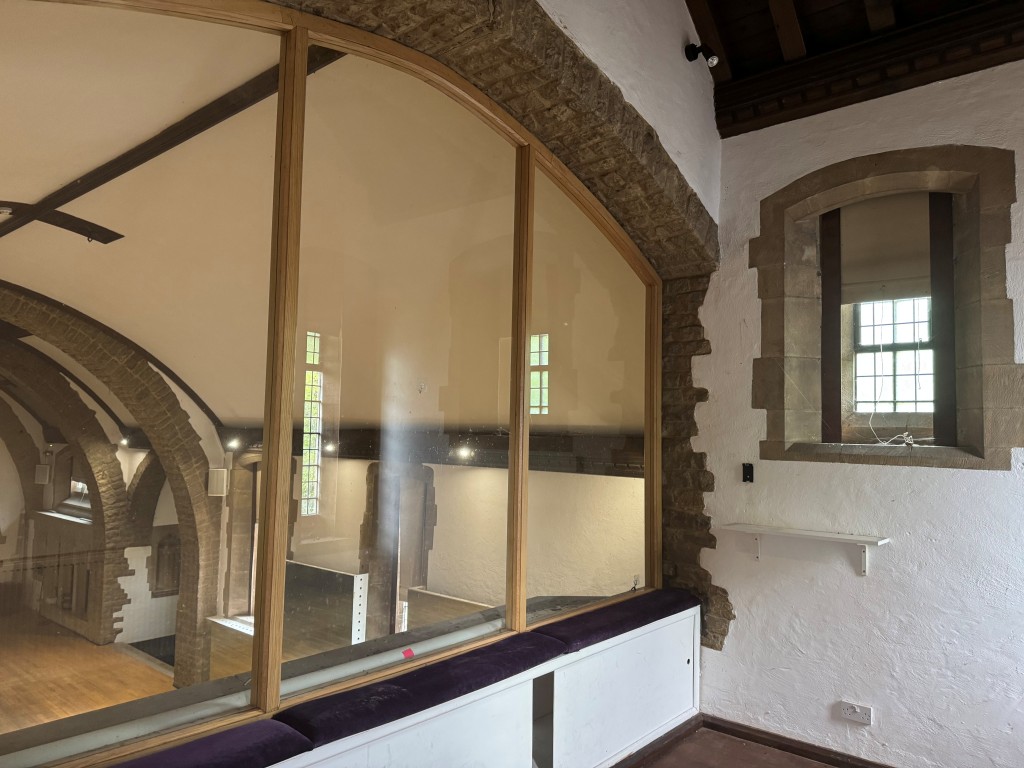 Lot: 6 - FREEHOLD TOWN CENTRE FORMER CHAPEL ARRANGED AS DANCE STUDIO AND EVENTS VENUE WITH A CAR PARK - The Raised Viewing Gallery